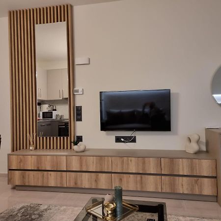 Iris City Center Premium Studio Salonic Exterior foto