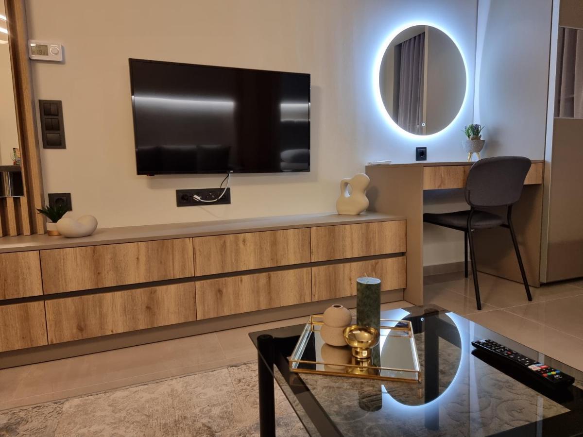 Iris City Center Premium Studio Salonic Exterior foto