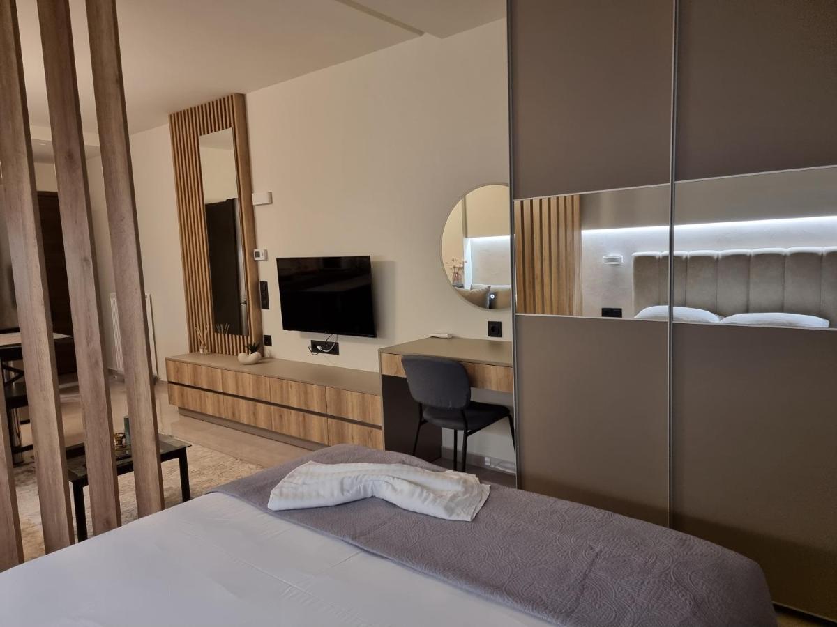 Iris City Center Premium Studio Salonic Exterior foto