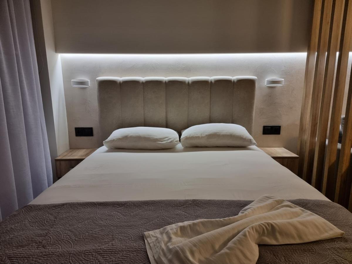 Iris City Center Premium Studio Salonic Exterior foto