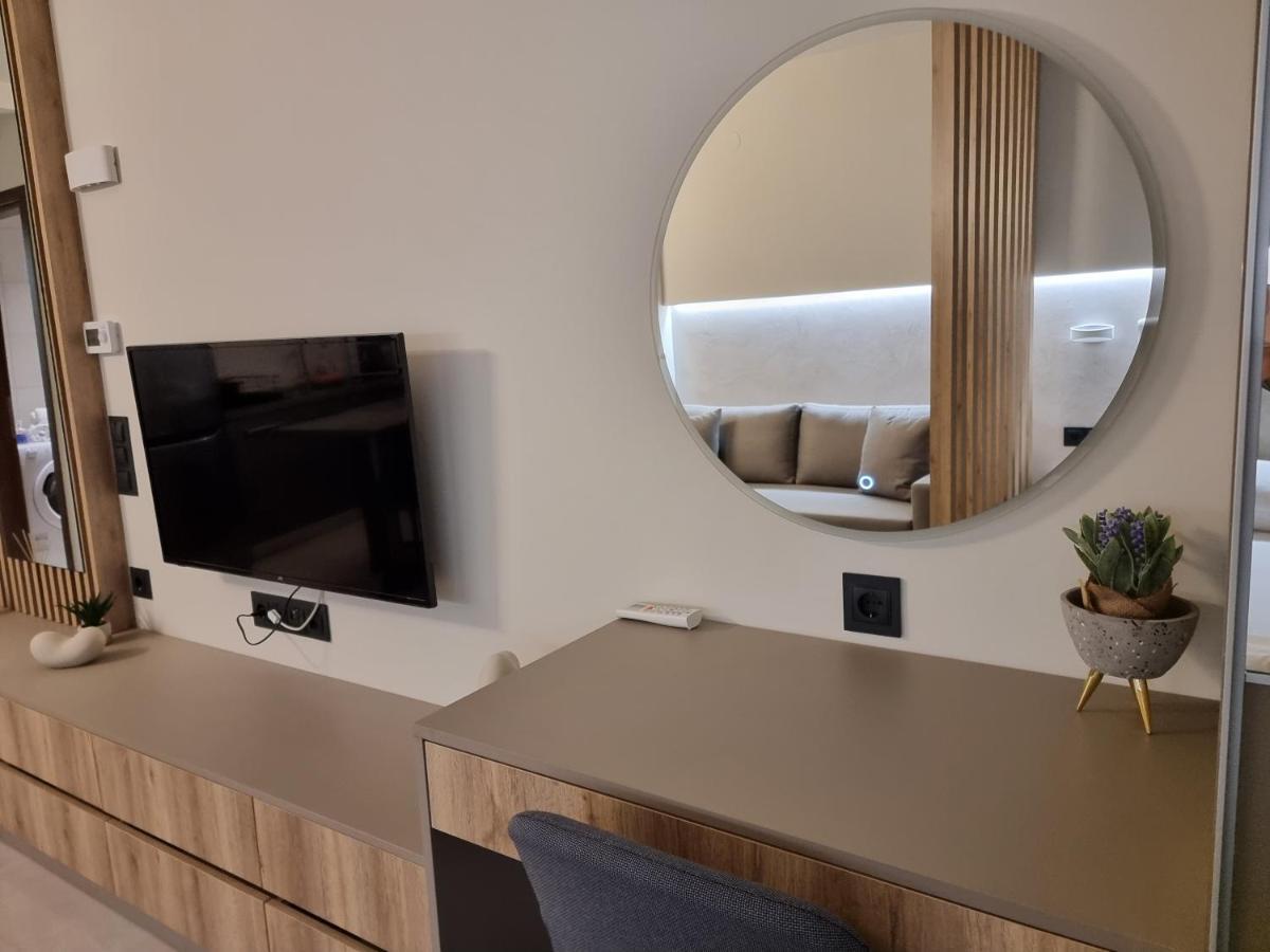 Iris City Center Premium Studio Salonic Exterior foto