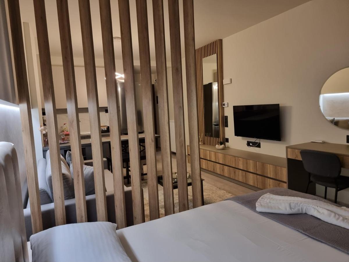 Iris City Center Premium Studio Salonic Exterior foto